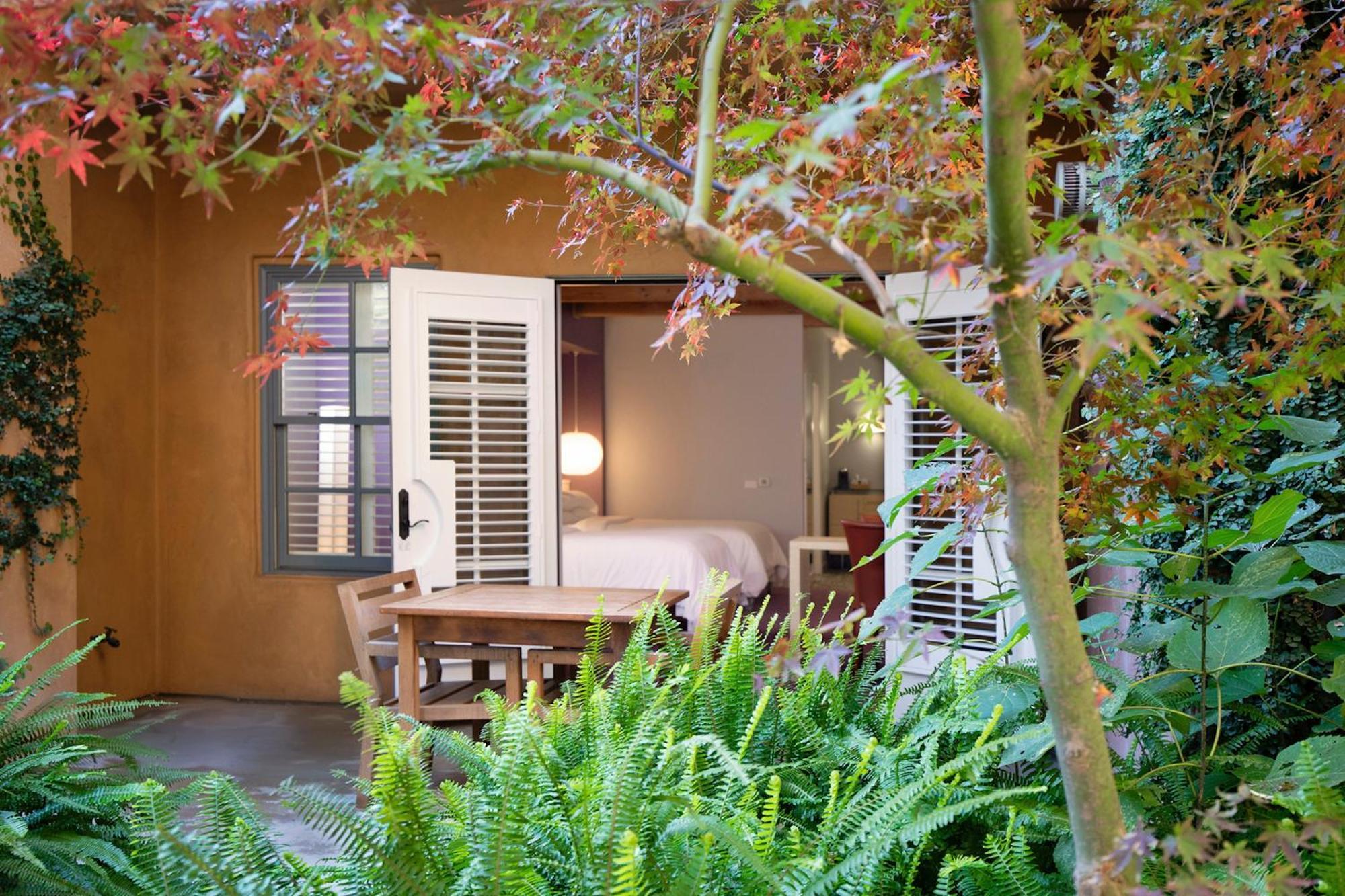 Wine & Roses Hotel Restaurant Spa Lodi Exterior foto