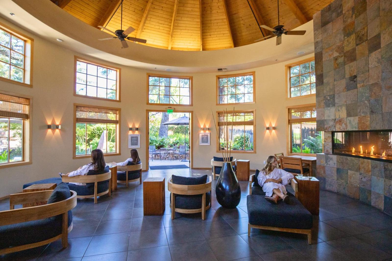 Wine & Roses Hotel Restaurant Spa Lodi Exterior foto